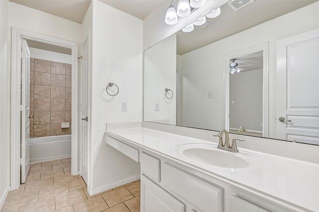 2508 Rockygate Lane, Friendswood, TX 77546