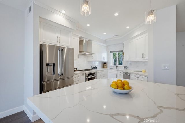 88 Baycrest Court, Newport Beach, CA 92660