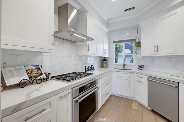88 Baycrest Court, Newport Beach, CA 92660