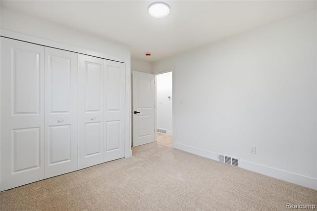 32654 Bunert Road, Warren, MI 48088