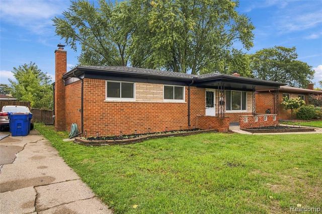 32654 Bunert Road, Warren, MI 48088