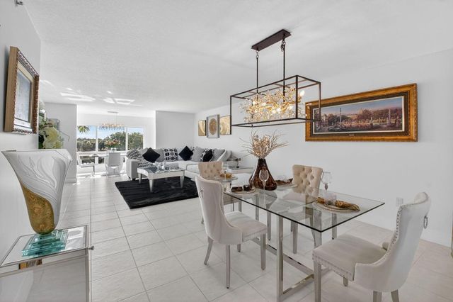 5778 Crystal Shores Drive 406, Boynton Beach, FL 33437