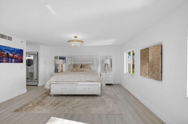 5778 Crystal Shores Drive 406, Boynton Beach, FL 33437