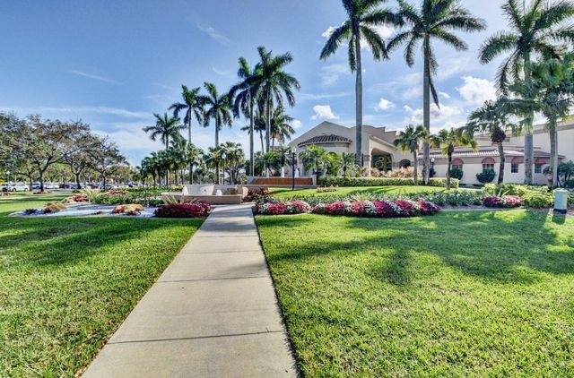 5778 Crystal Shores Drive 406, Boynton Beach, FL 33437