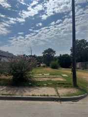3351 Parvia Avenue, Dallas, TX 75212