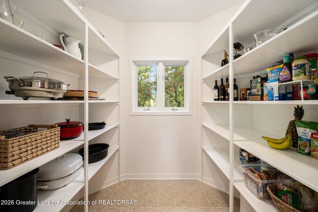 2473 Small Acres Lane, Okemos, MI 48864