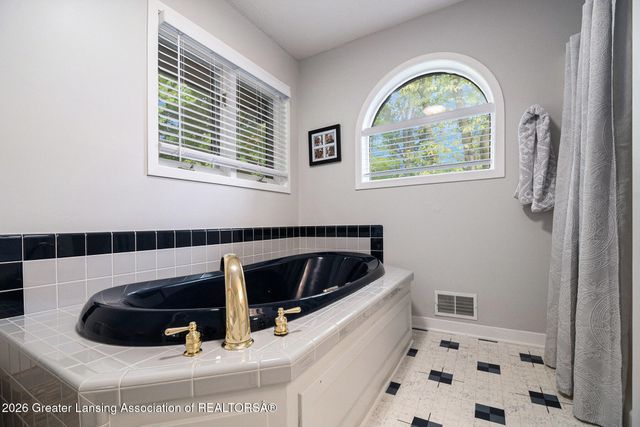 2473 Small Acres Lane, Okemos, MI 48864