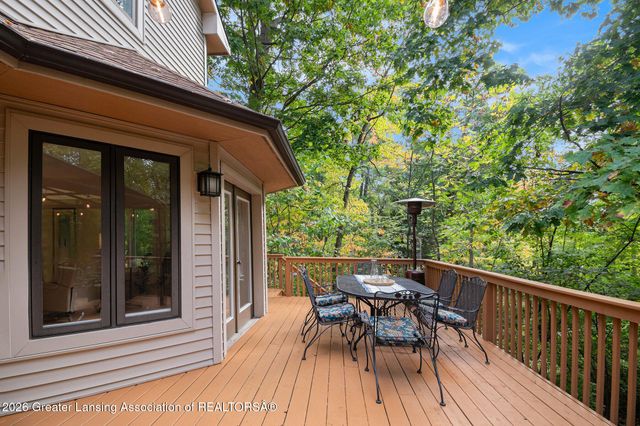 2473 Small Acres Lane, Okemos, MI 48864