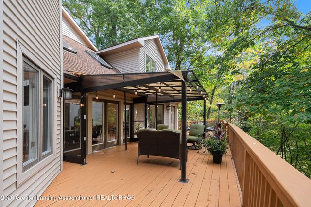 2473 Small Acres Lane, Okemos, MI 48864