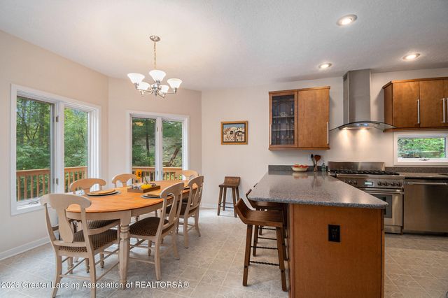 2473 Small Acres Lane, Okemos, MI 48864