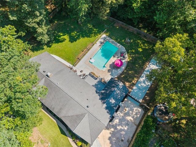 1820 Commonwealth Avenue, Cumming, GA 30041