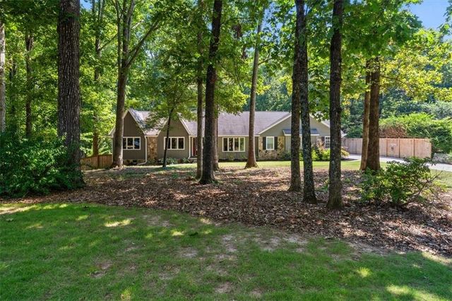 1820 Commonwealth Avenue, Cumming, GA 30041