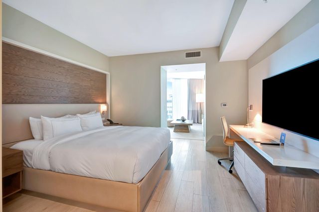 505 N Ft Lauderdale Bch Blvd 903, Fort Lauderdale, FL 33304