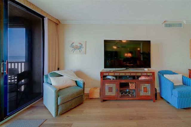 18304 GULF BOULEVARD 102, Redington Shores, FL 33708