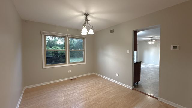 1607 Sylvan Court, Flossmoor, IL 60422