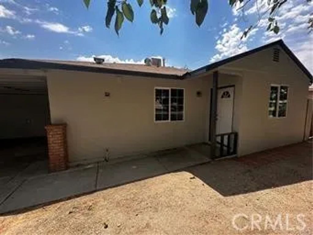 44306 3rd Street East, Lancaster, CA 93535