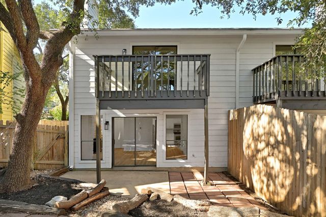 1301 Spyglass DR, Austin, TX 78746