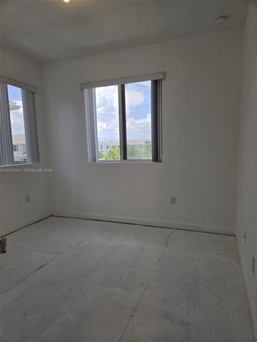 862 SE 17th St 862, Homestead, FL 33034