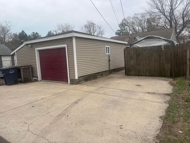 714 N Carroll Avenue, Michigan City, IN 46360