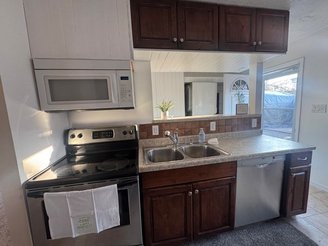 714 N Carroll Avenue, Michigan City, IN 46360