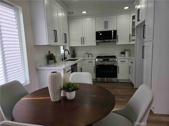 3435 Olive, Long Beach, CA 90807