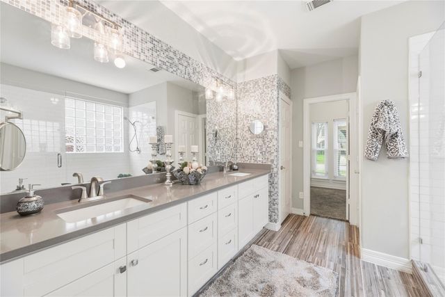 17514 Whispering Star Court, Houston, TX 77095