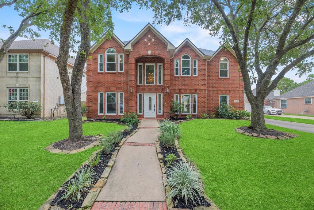 17514 Whispering Star Court, Houston, TX 77095