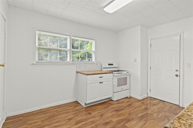 605 Pearl Street, Baytown, TX 77520