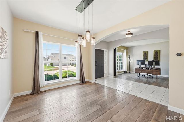 4006 Riverdell Drive, Wentzville, MO 63385