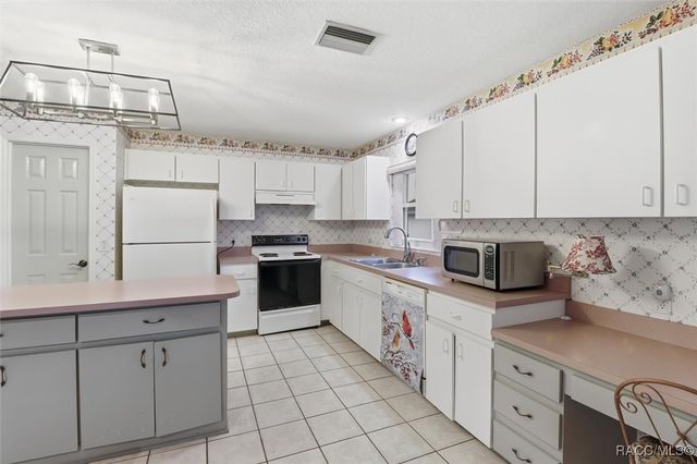 4301 N Bacall Loop, Beverly Hills, FL 34465