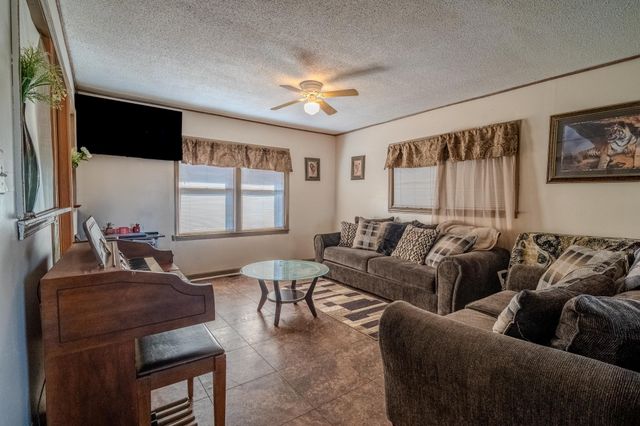 409 Dogwood Dr, Gaffney, SC 29340