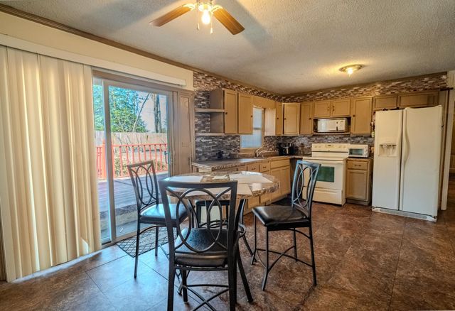 409 Dogwood Dr, Gaffney, SC 29340