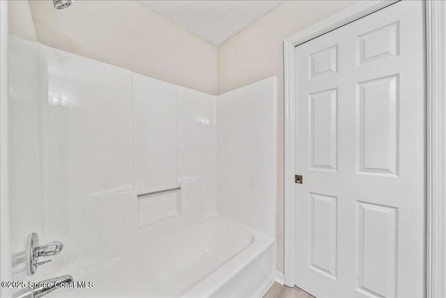 320 Raquette Court, Merritt Island, FL 32953