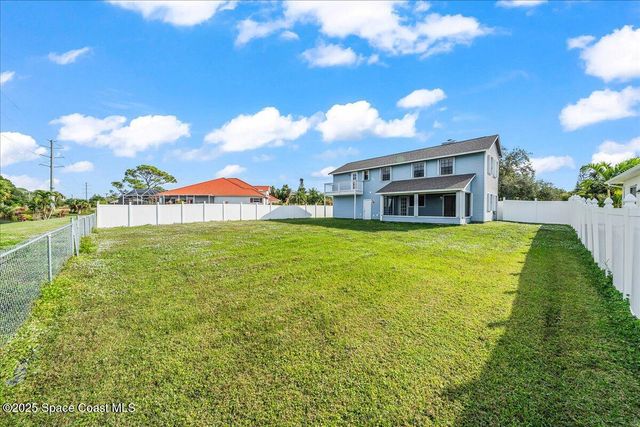 320 Raquette Court, Merritt Island, FL 32953