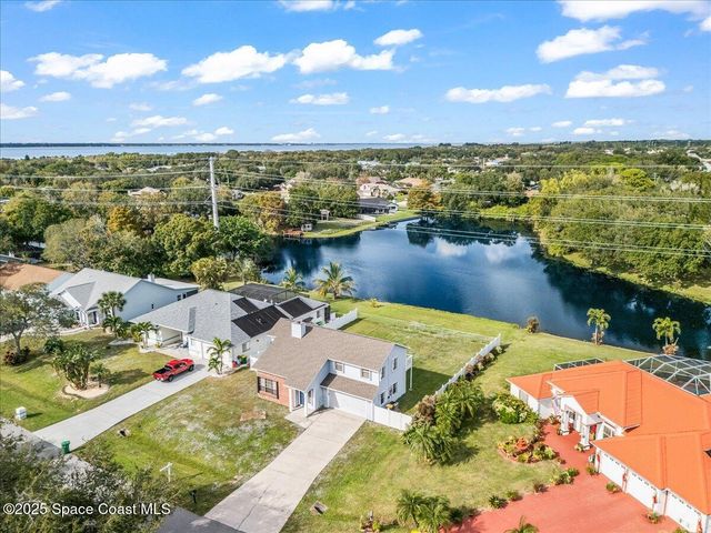 320 Raquette Court, Merritt Island, FL 32953