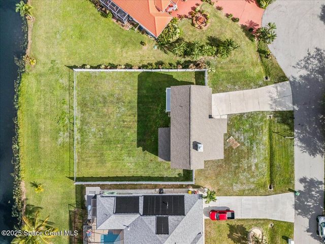 320 Raquette Court, Merritt Island, FL 32953