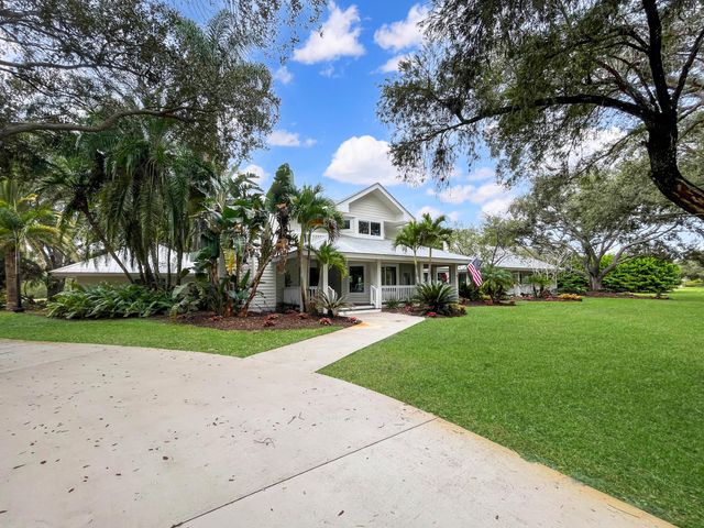 2521 SW Racquet Club Drive, Palm City, FL 34990