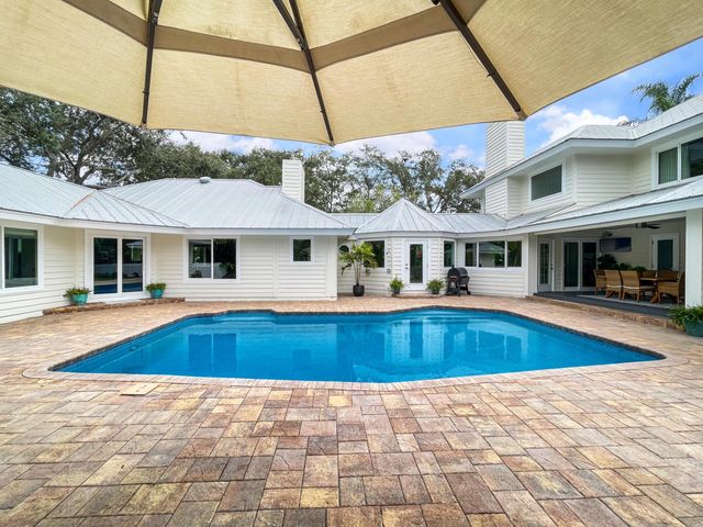 2521 SW Racquet Club Drive, Palm City, FL 34990