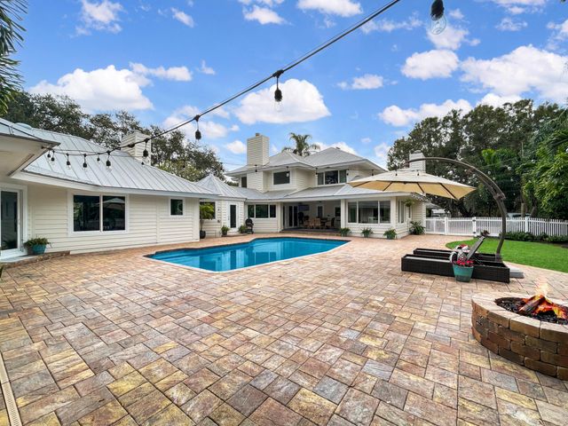 2521 SW Racquet Club Drive, Palm City, FL 34990