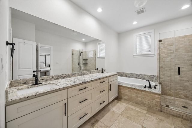 5431 Kiam Street B, Houston, TX 77007