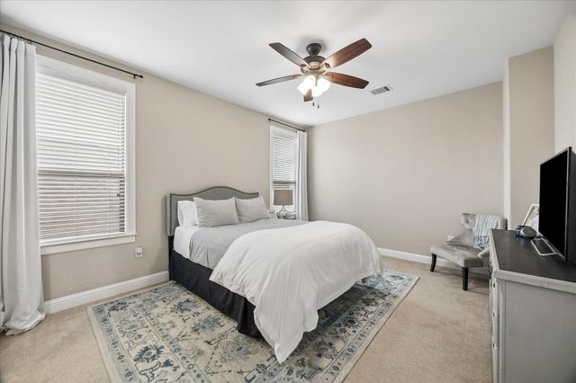 5431 Kiam Street B, Houston, TX 77007