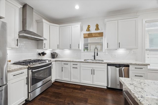 5431 Kiam Street B, Houston, TX 77007