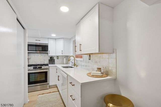 121 3Rd St, South Orange Village Twp., NJ 07079