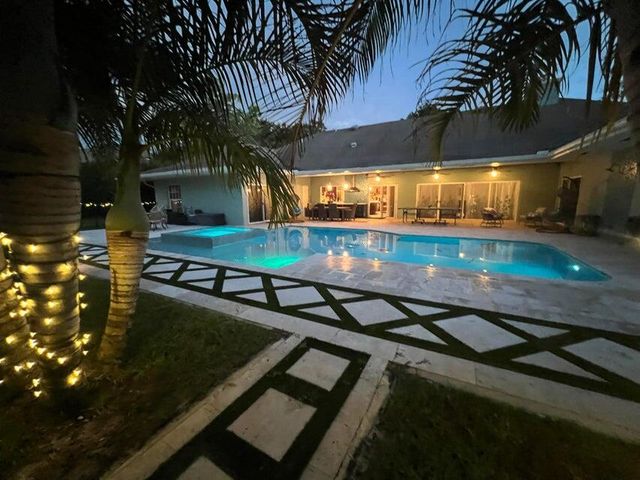 13172 Doubletree Circle, Wellington, FL 33414