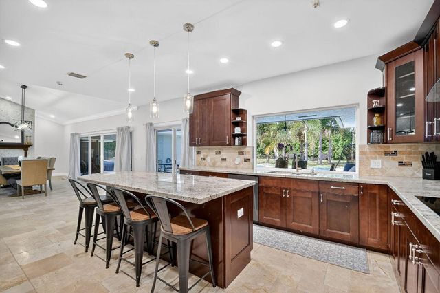 13172 Doubletree Circle, Wellington, FL 33414