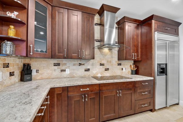 13172 Doubletree Circle, Wellington, FL 33414