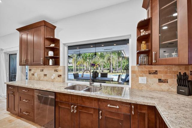 13172 Doubletree Circle, Wellington, FL 33414