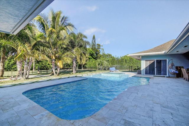 13172 Doubletree Circle, Wellington, FL 33414