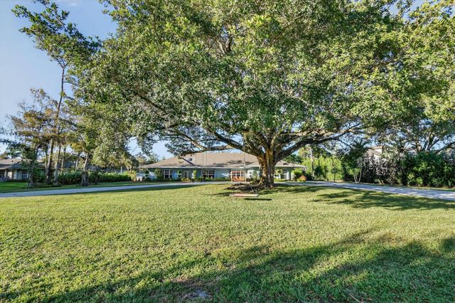 13172 Doubletree Circle, Wellington, FL 33414