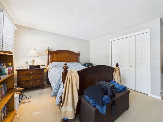 23 Elmwood Dr, Berkley, MA 02779